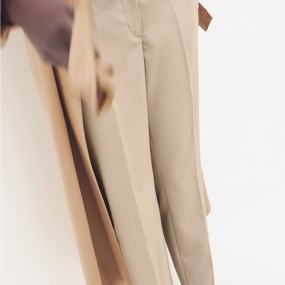 H&M Slacks Regular waist ankle length brown khaki pants Women’s Size 2 Brand New - Picture 10 of 10